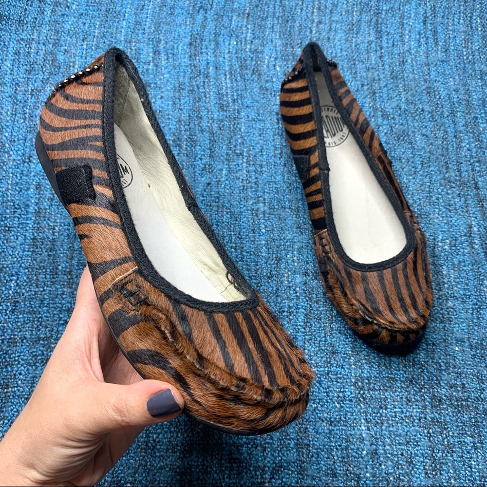 Palladium Tiger Print Calf Hair Leather Slip On Flats Orange Black Women's 7